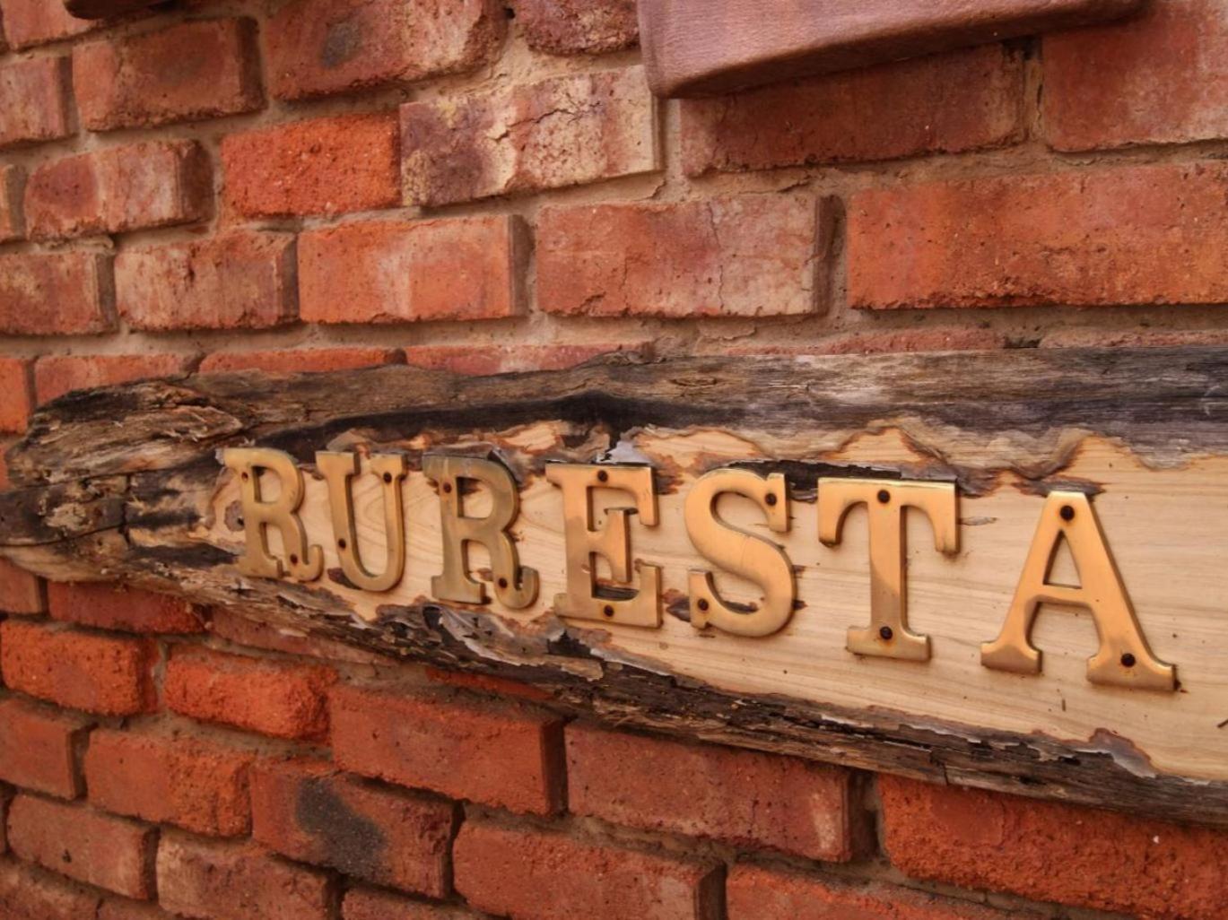 Ruresta Guesthouse ブルームフォンテーン エクステリア 写真